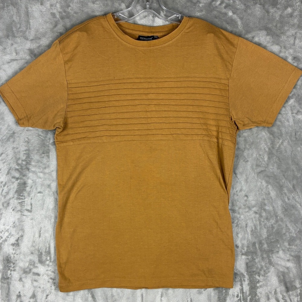 Victorious Los Angeles Mens Mustard Yellow Pintuck Textured T-Shirt‎ Medium